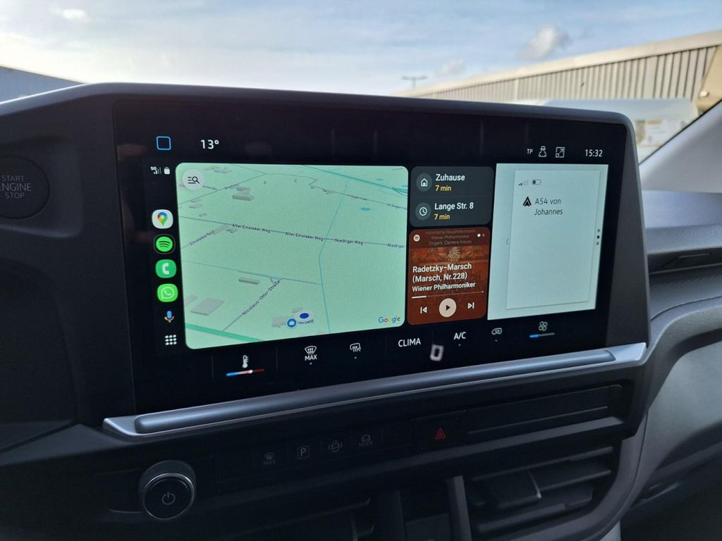 Volkswagen T7 Transporter 2025