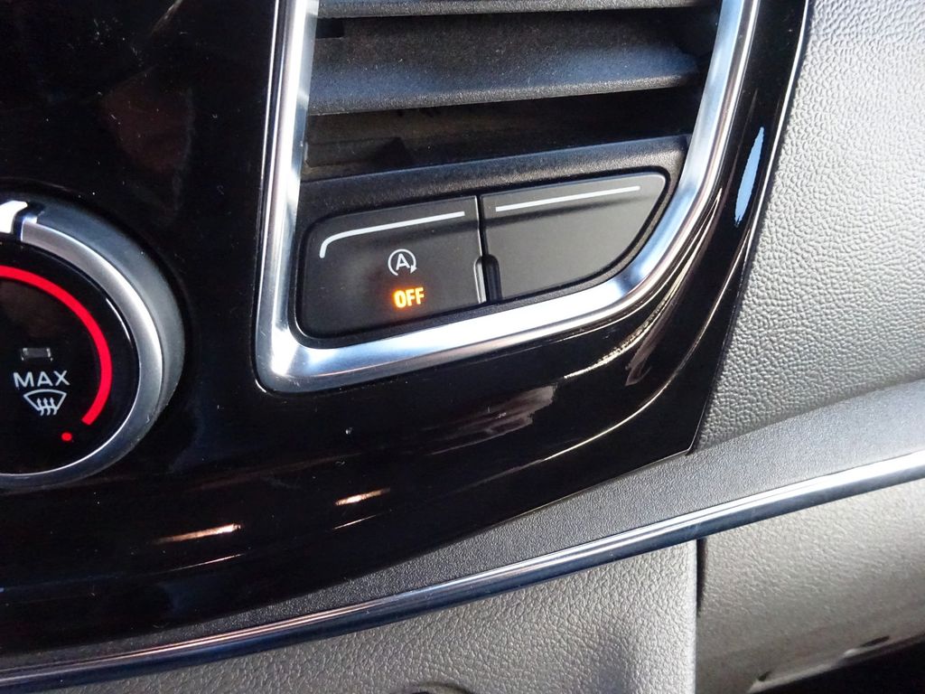 Ford Tourneo Custom 2021