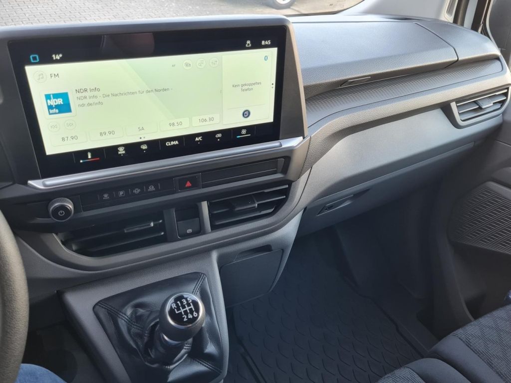 Volkswagen T7 Transporter 2025