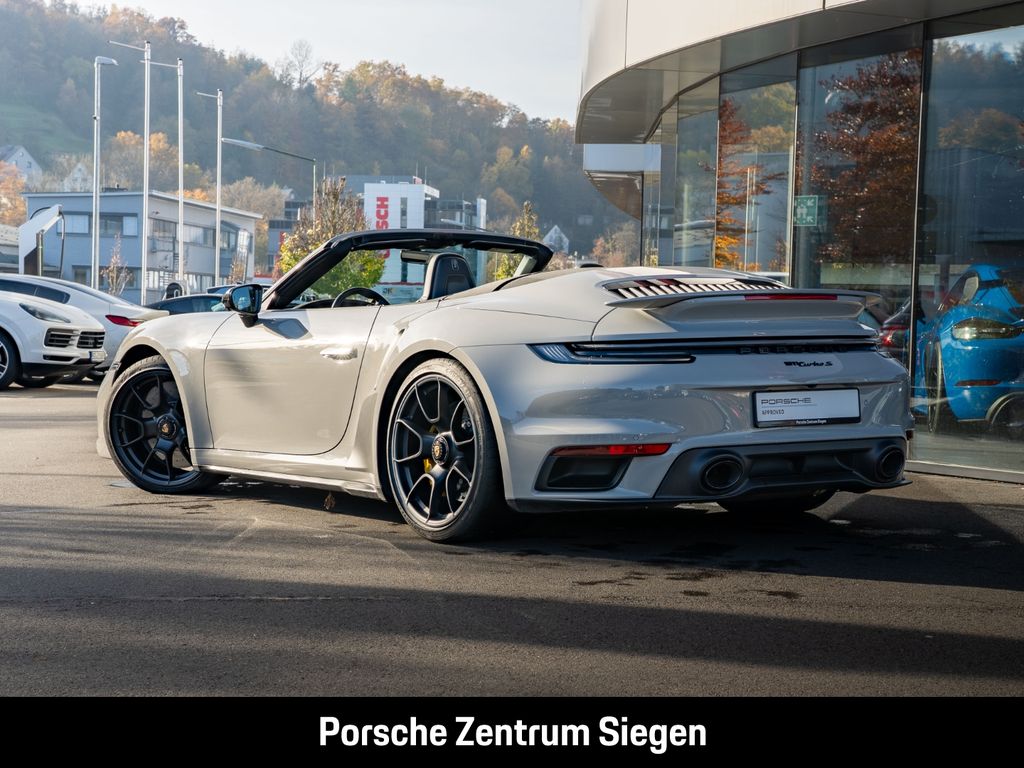 Porsche 992 2023