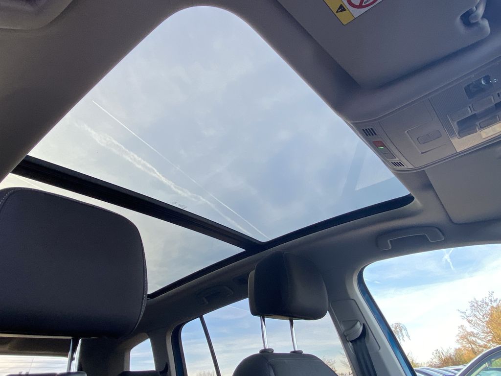 Volkswagen Touran 2021