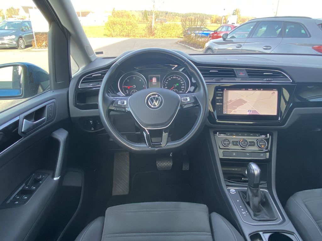 Volkswagen Touran 2021