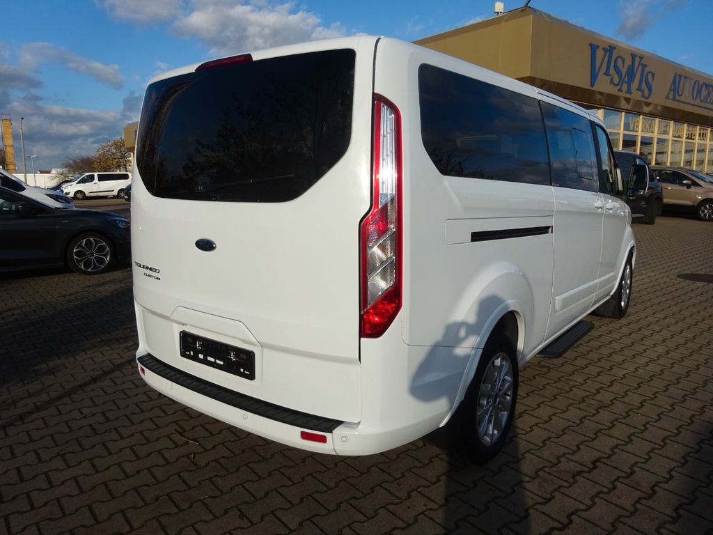 Ford Tourneo Custom 2021