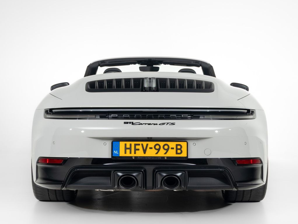 Porsche 992 2025