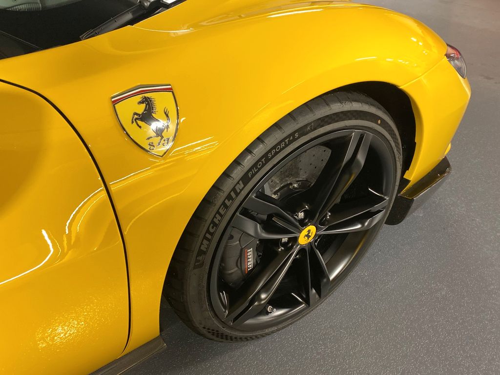 Ferrari 296 GTB 2023