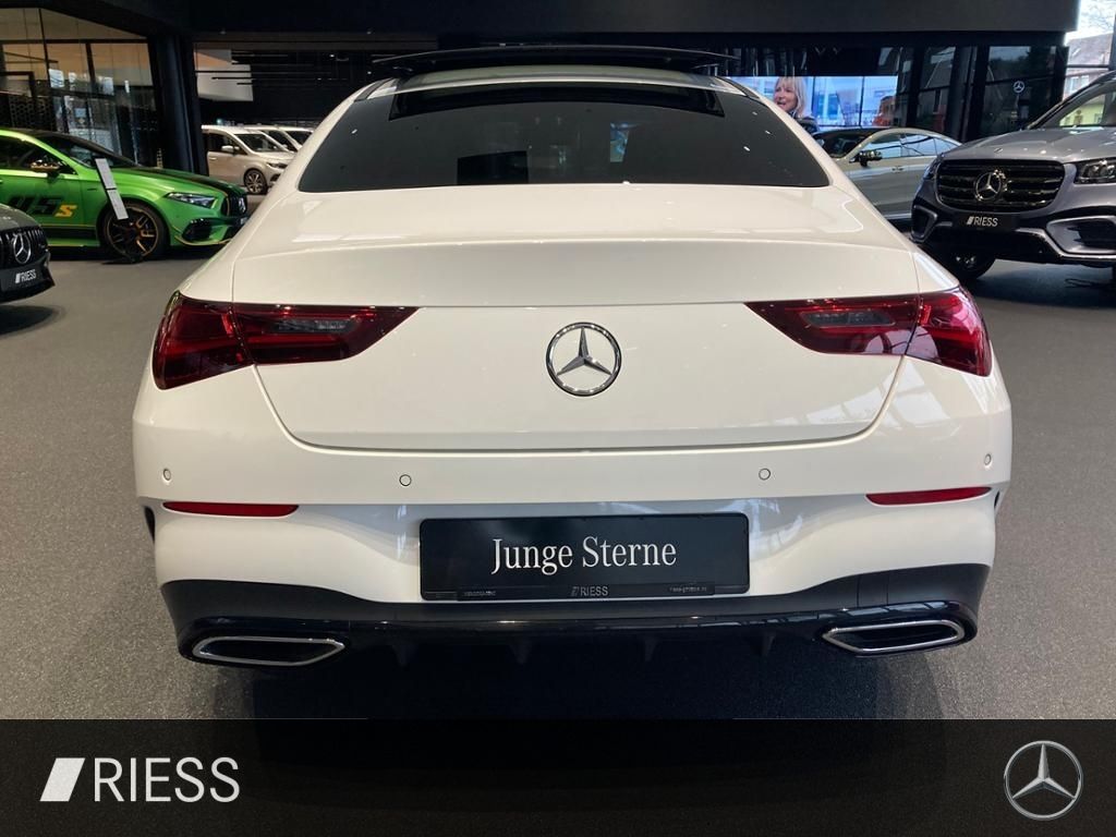 Mercedes-Benz CLA 200 2025