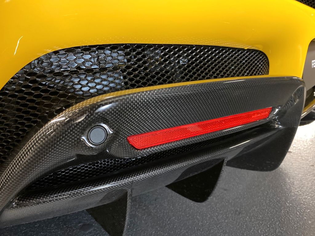 Ferrari 296 GTB 2023