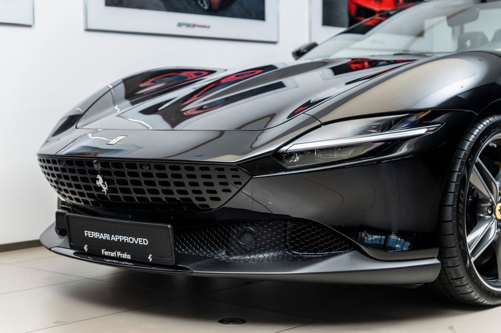 Ferrari Roma 2025