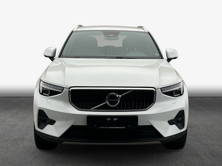 Volvo XC40 2024