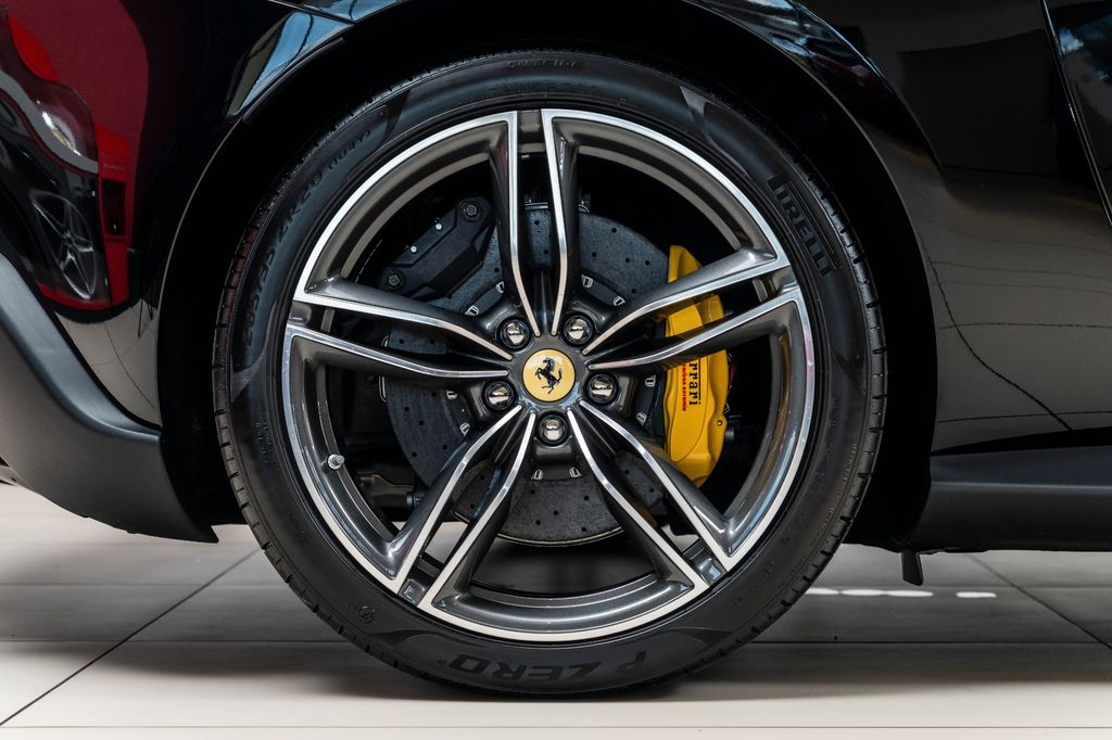 Ferrari Roma 2025
