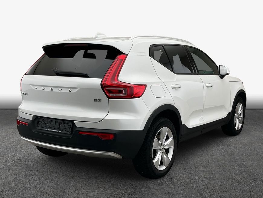Volvo XC40 2024