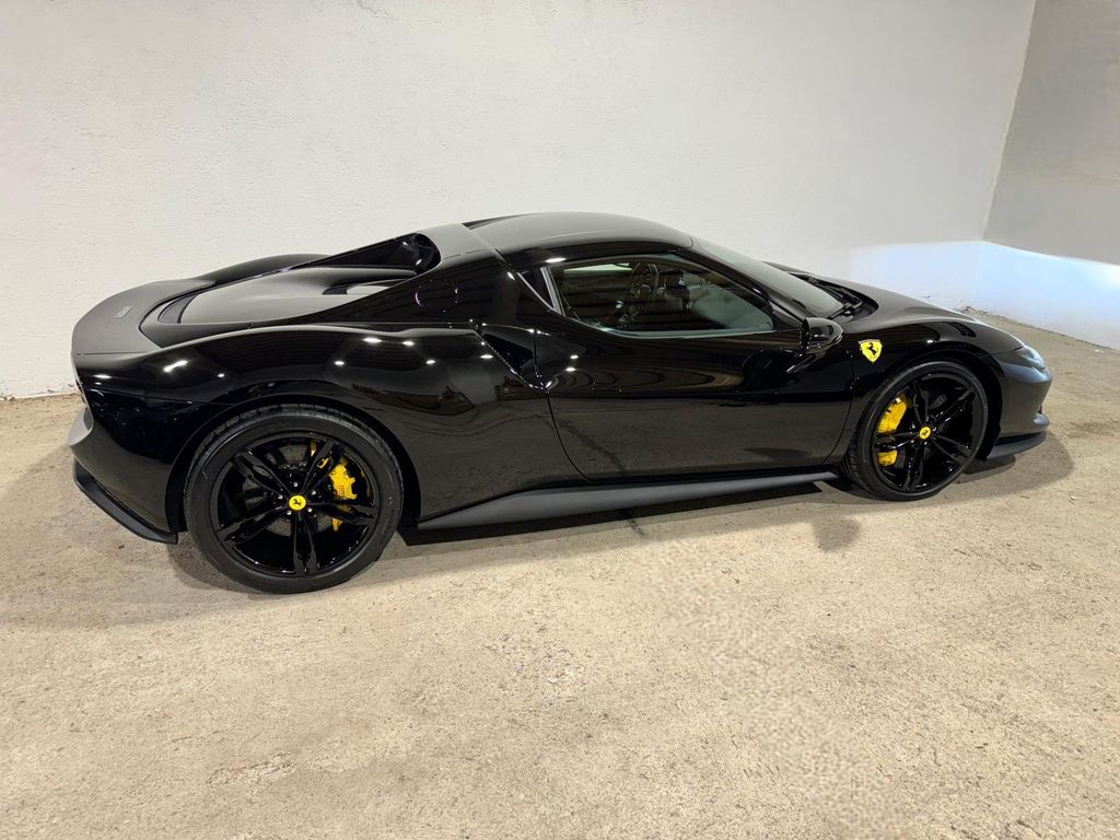 Ferrari 296 GTB 2024