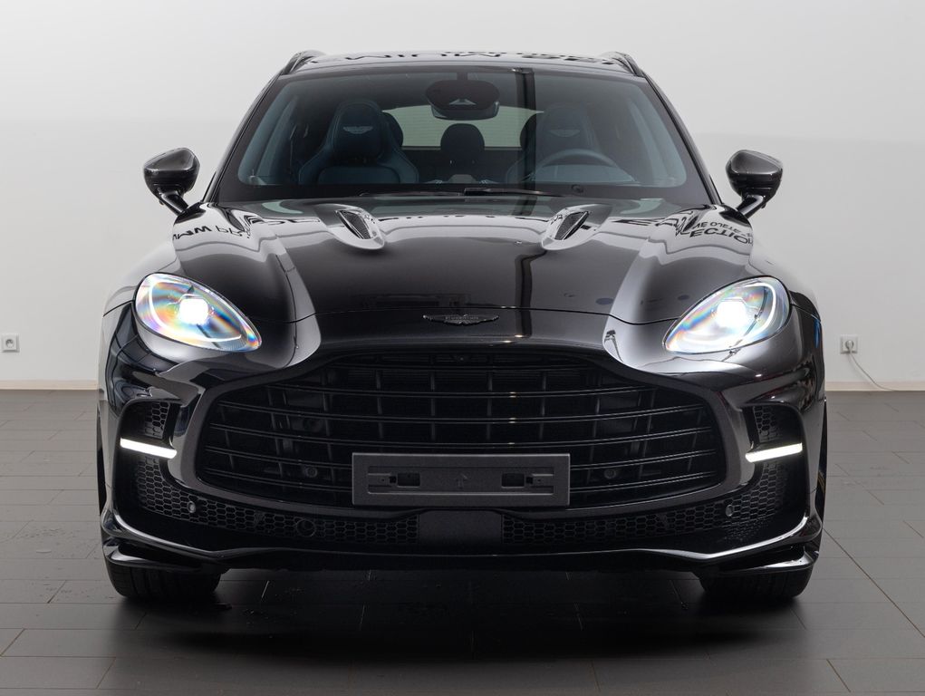 Aston Martin DBX