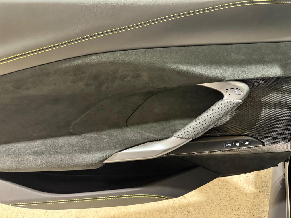 Ferrari 296 GTB 2024