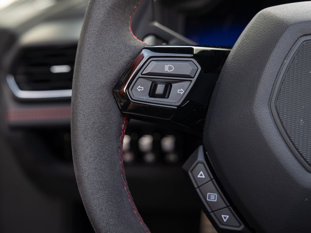 Lamborghini Huracán 2024