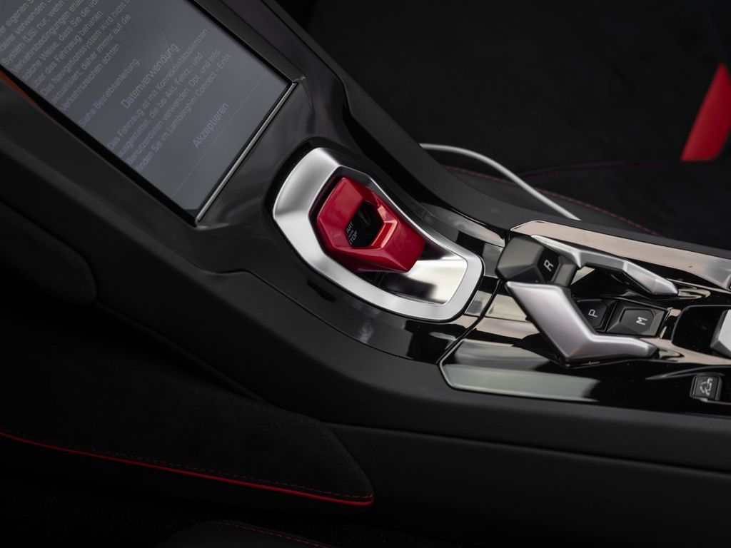 Lamborghini Huracán 2024