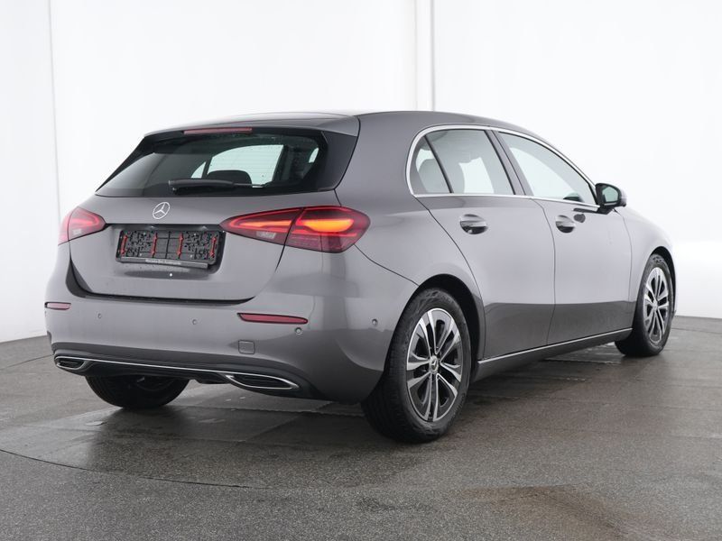 Mercedes-Benz A 200 2024