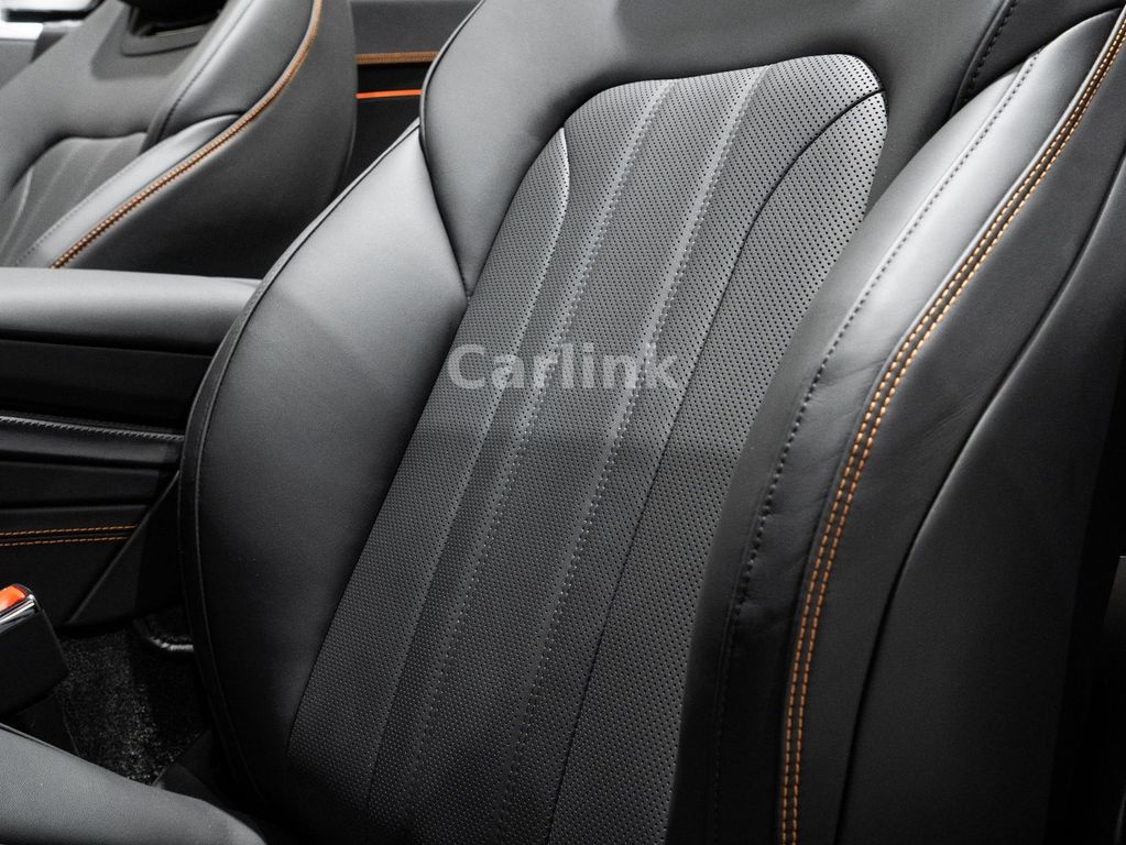 Bentley Continental GTC 2025