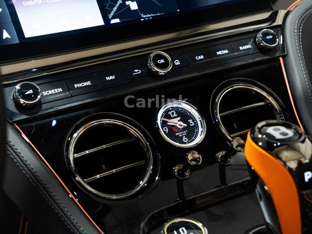 Bentley Continental GTC 2025