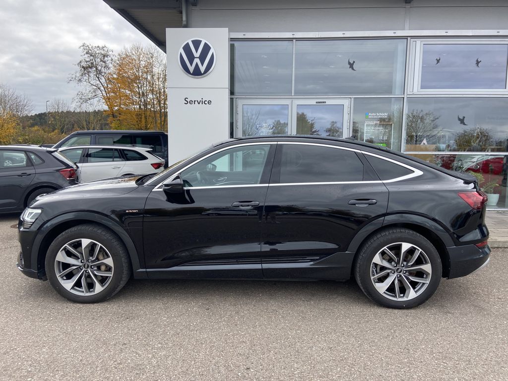 Audi e-tron 2022
