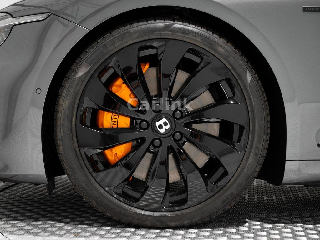 Bentley Continental GTC 2025