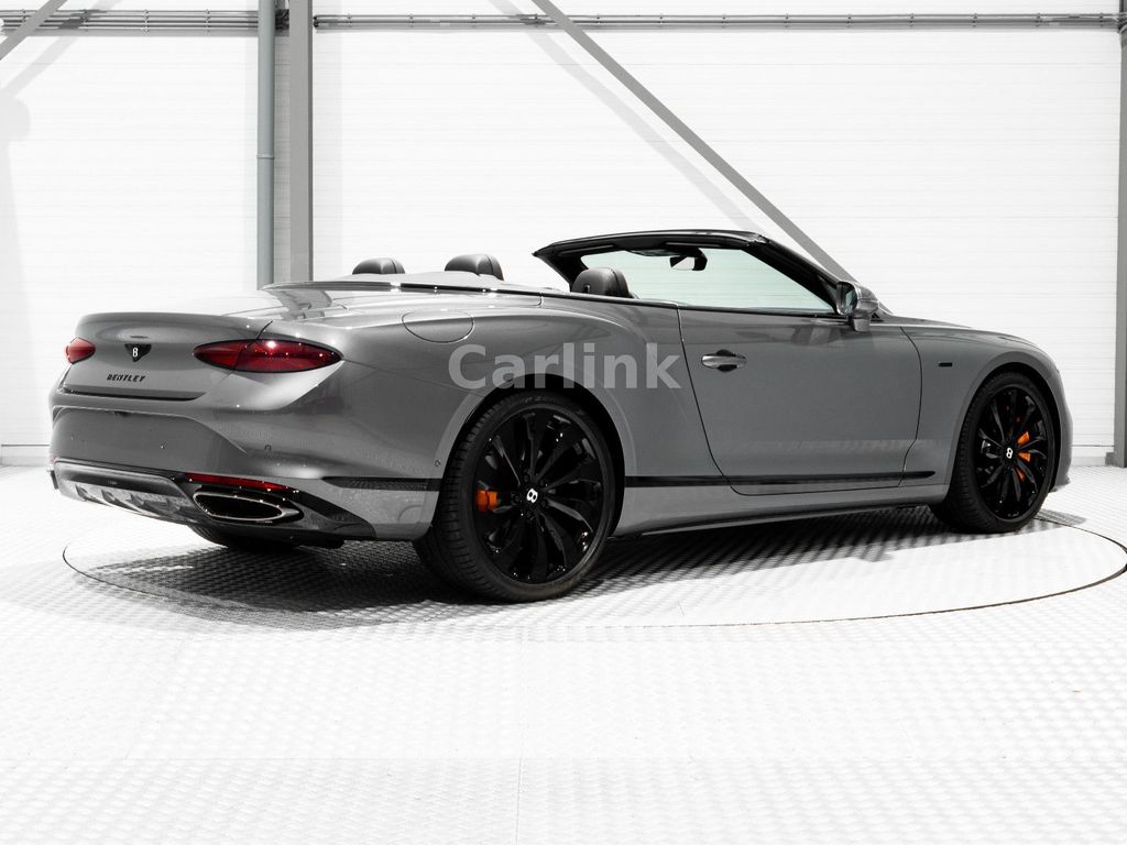 Bentley Continental GTC 2025