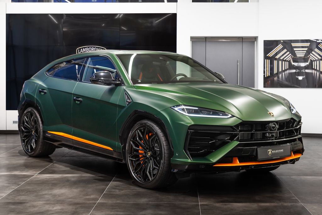 Lamborghini Urus 2025