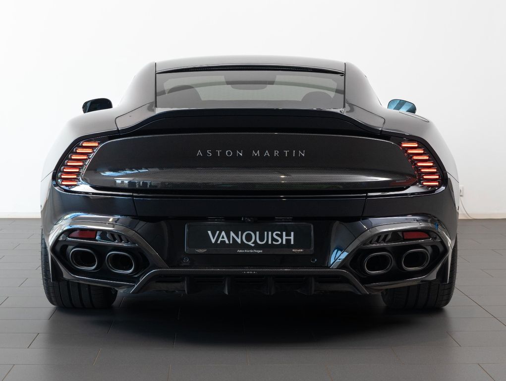 Aston Martin Vanquish 2025