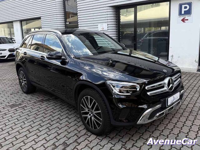 Mercedes-Benz GLC 300 2021