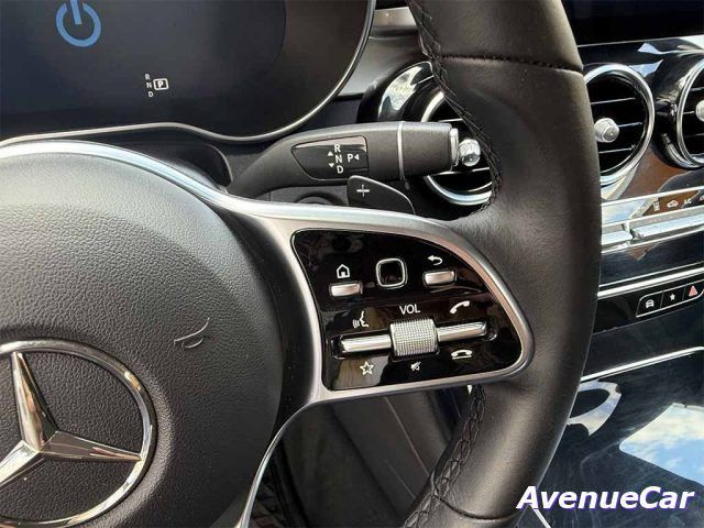 Mercedes-Benz GLC 300 2021