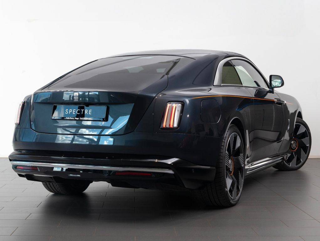 Rolls-Royce Spectre 2025