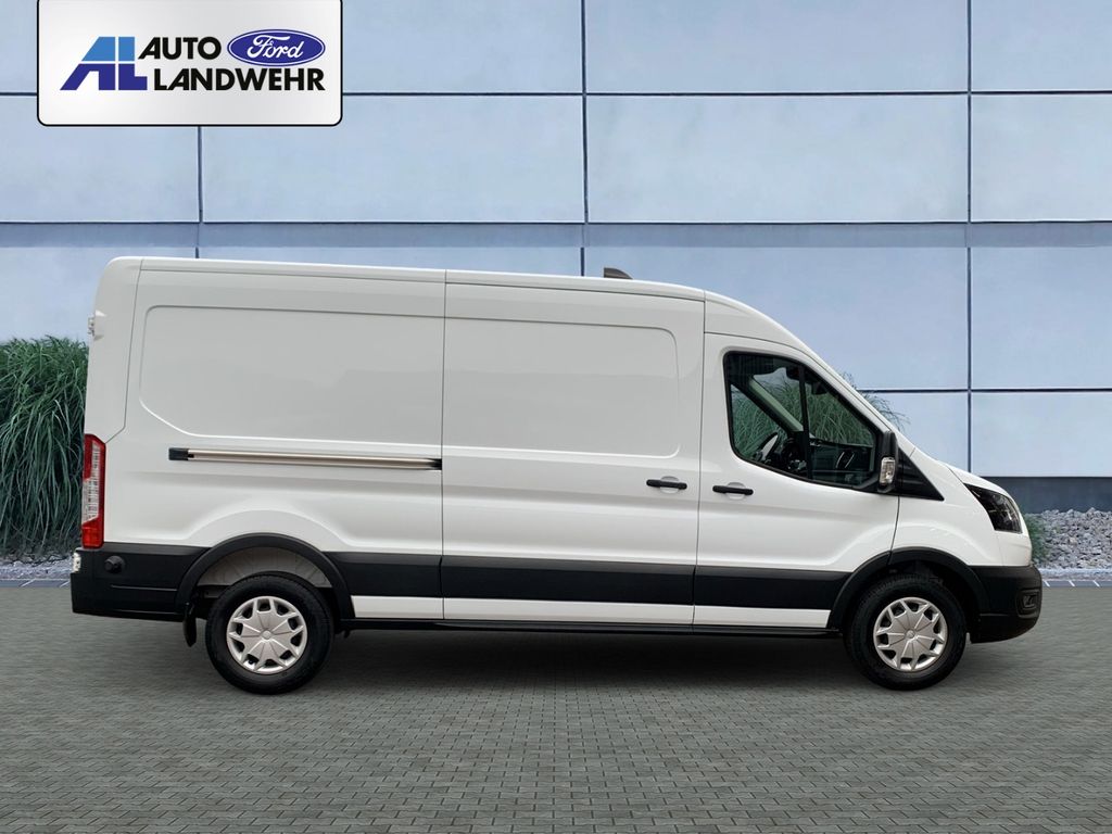 Ford Transit 2024