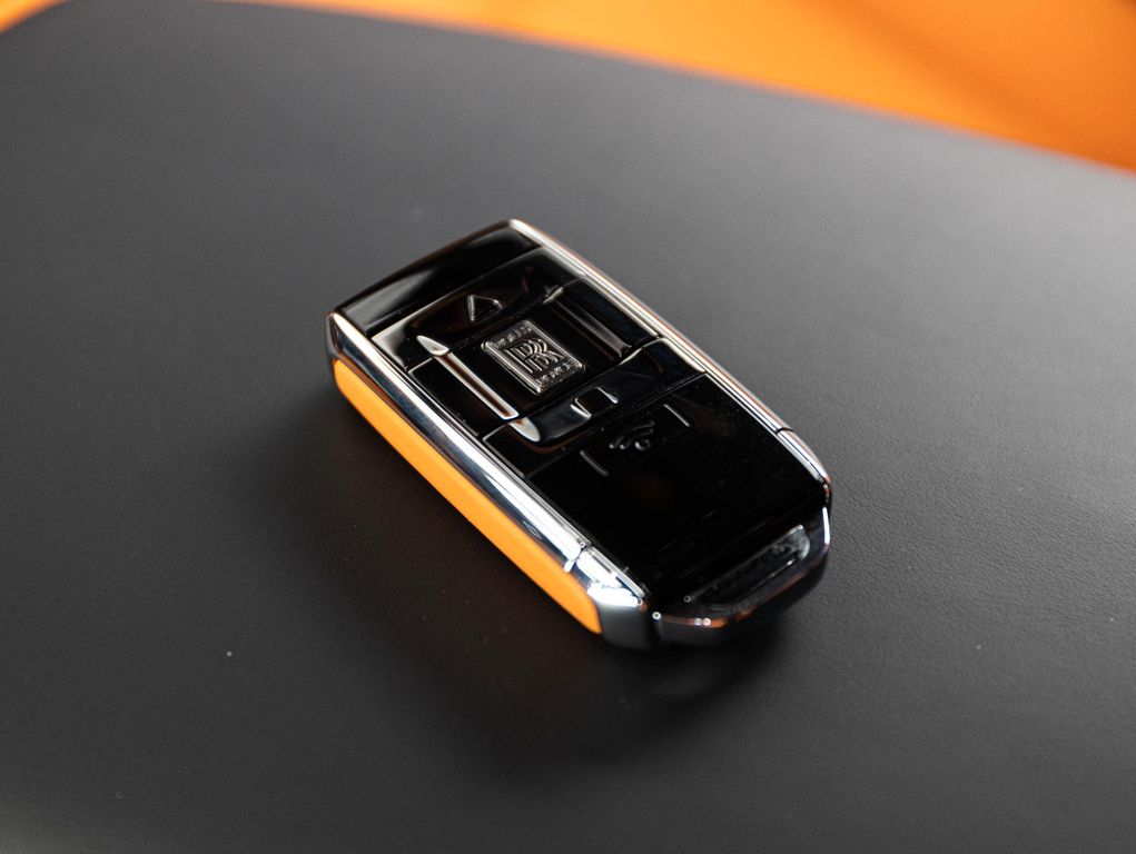 Rolls-Royce Spectre 2025