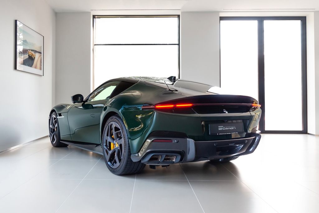 Ferrari 12Cilindri 2025