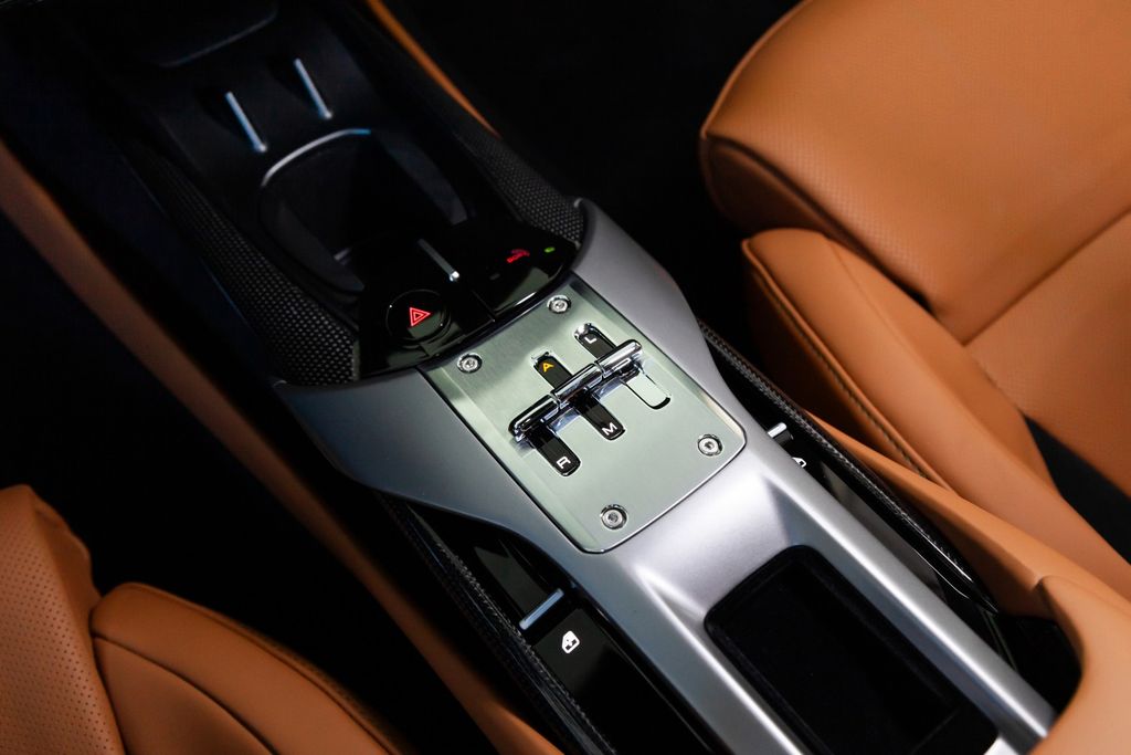 Ferrari 12Cilindri 2025