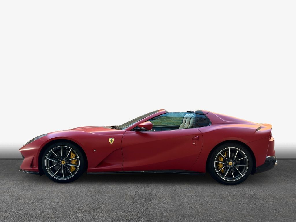 Ferrari 812 2023