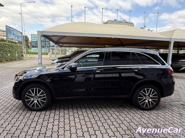 Mercedes-Benz GLC 300 2021
