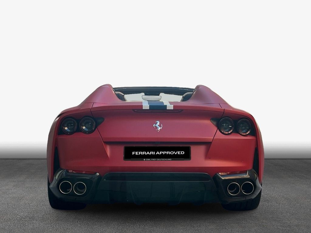 Ferrari 812 2023