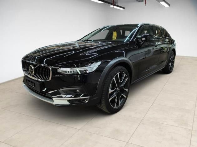 Volvo V90 Cross Country 2023