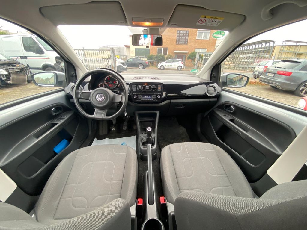 Volkswagen up! 2016