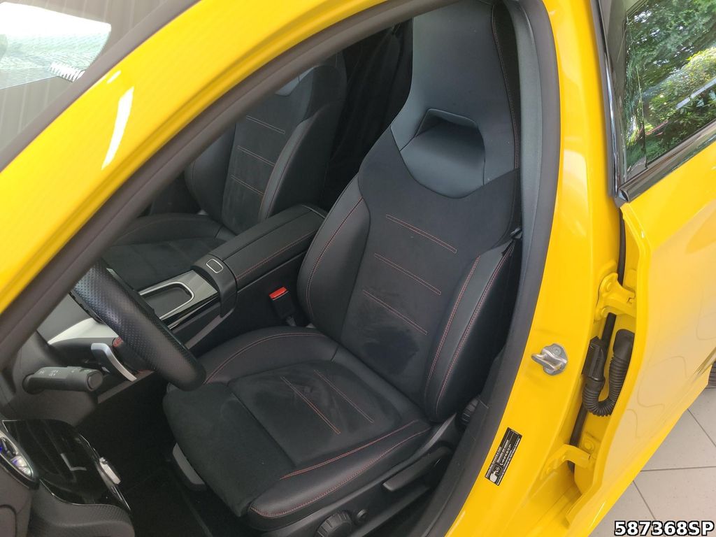 Mercedes-Benz A 180 2024