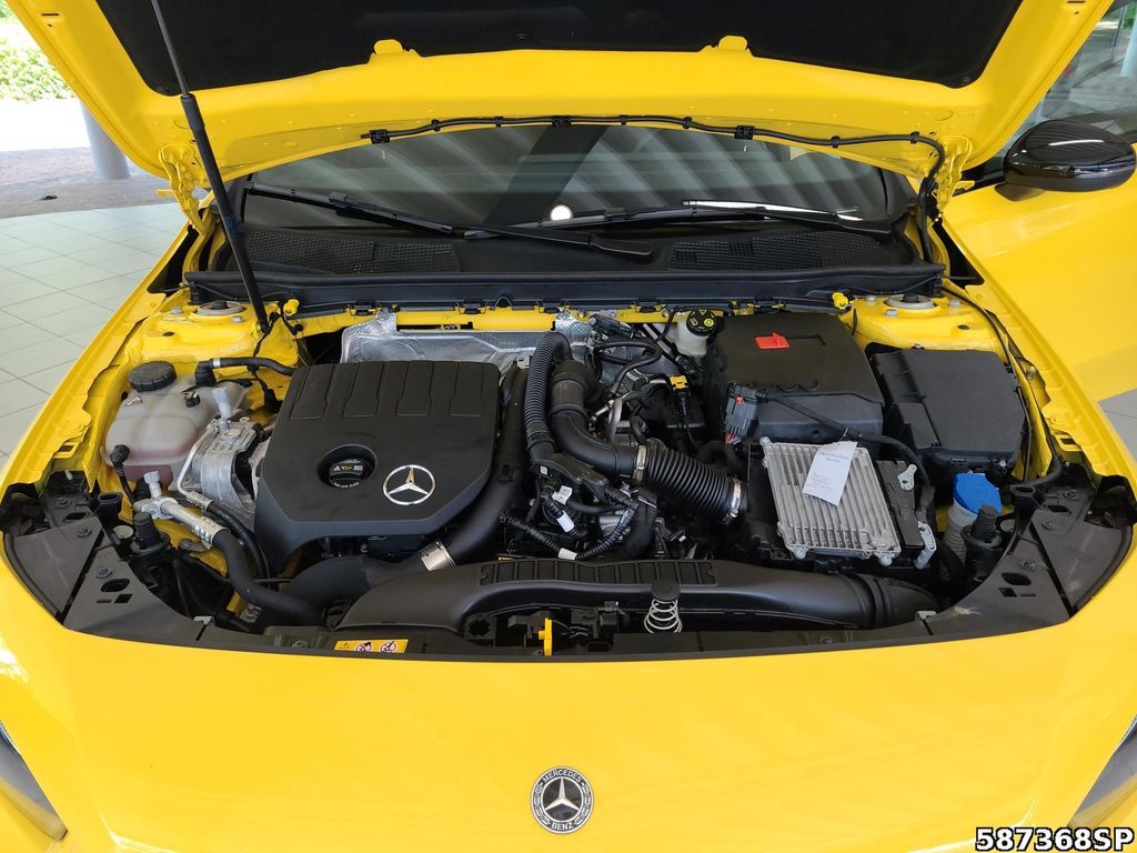 Mercedes-Benz A 180 2024