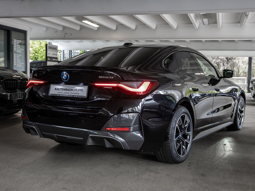 BMW i4 2023