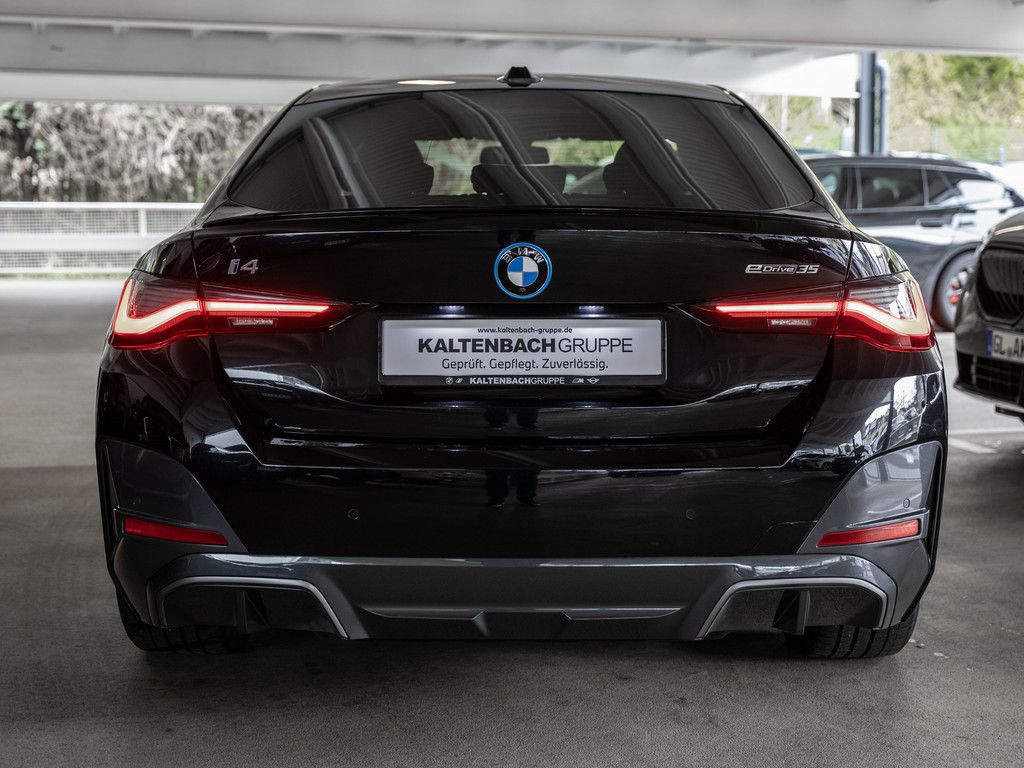 BMW i4 2023