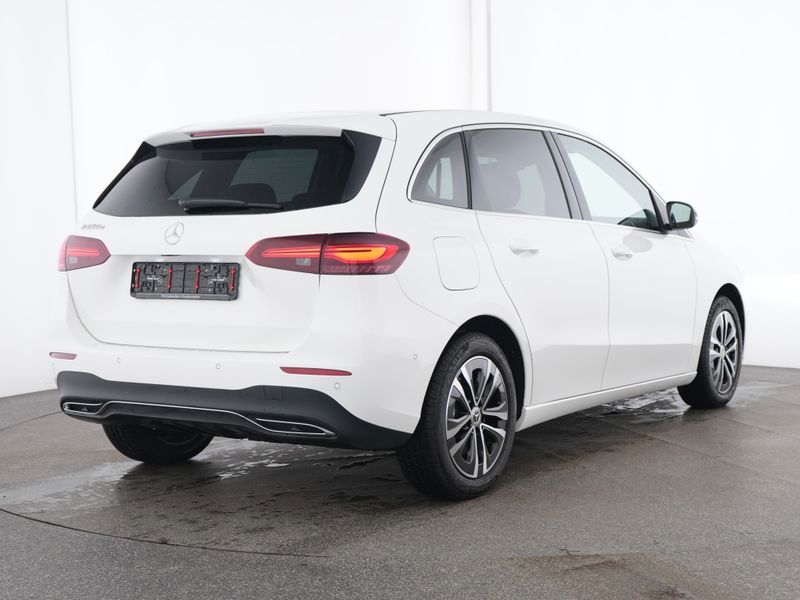 Mercedes-Benz B 250 2024