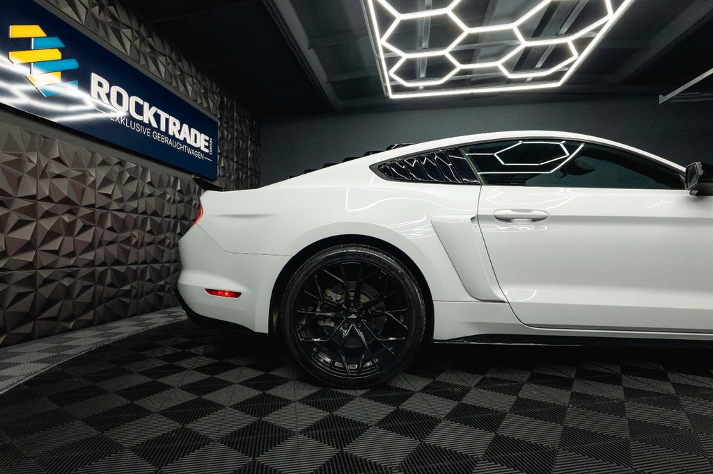 Ford Mustang 2022