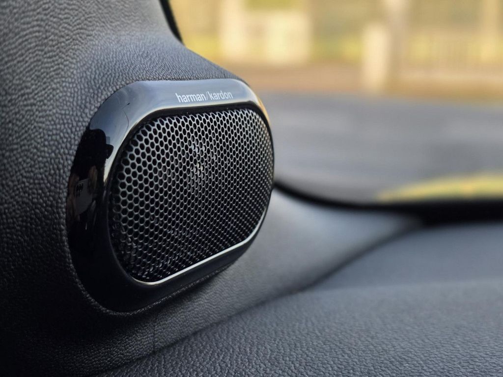 MINI John Cooper Works Cabrio 2022