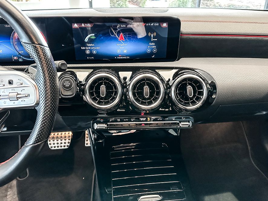 Mercedes-Benz CLA 250 2024