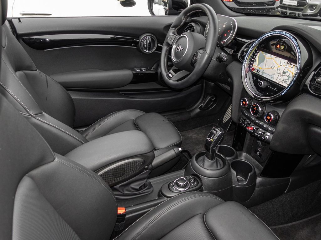 MINI Cooper Cabrio 2023