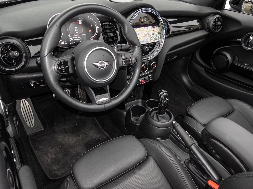 MINI Cooper Cabrio 2023